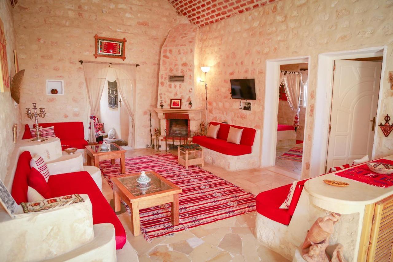 Dar Ayed Tamezret Hotel Tamazrat Bagian luar foto