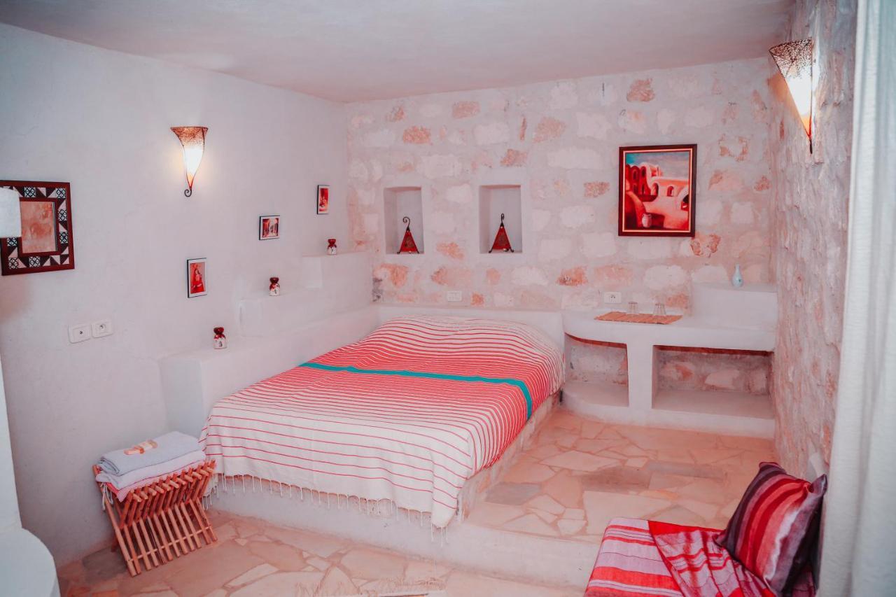 Dar Ayed Tamezret Hotel Tamazrat Bagian luar foto