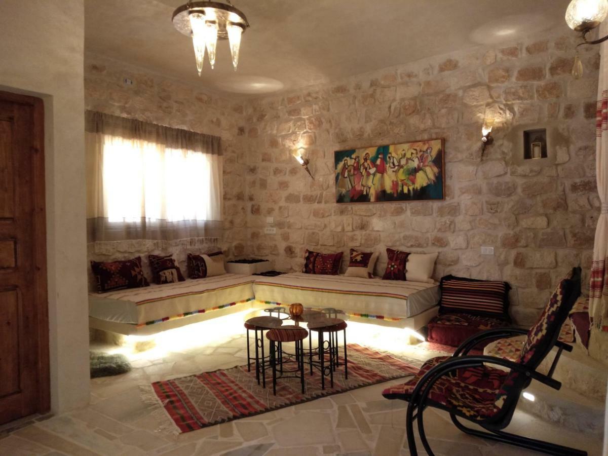 Dar Ayed Tamezret Hotel Tamazrat Ruang foto